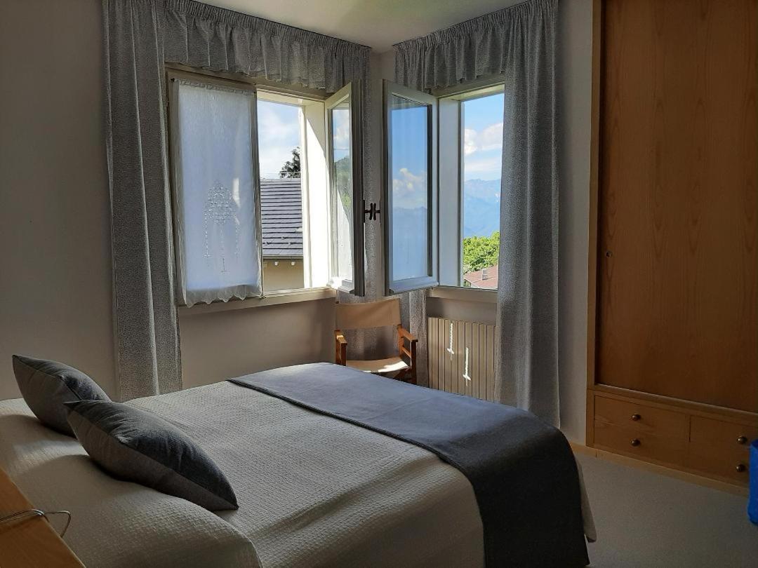 Casa Pinna Levo Di Stresa Екстериор снимка